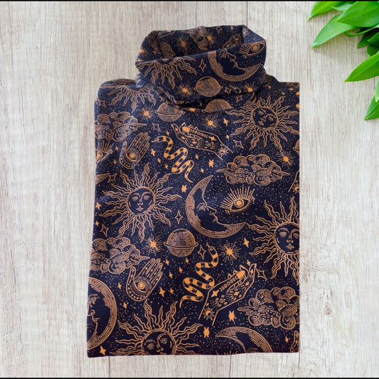 Navy and Tan roll Neck Skivvy