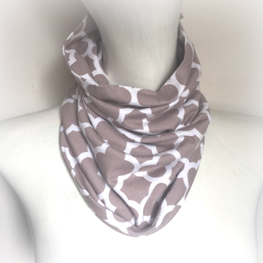 Art Deco Magic Skivvy Neck