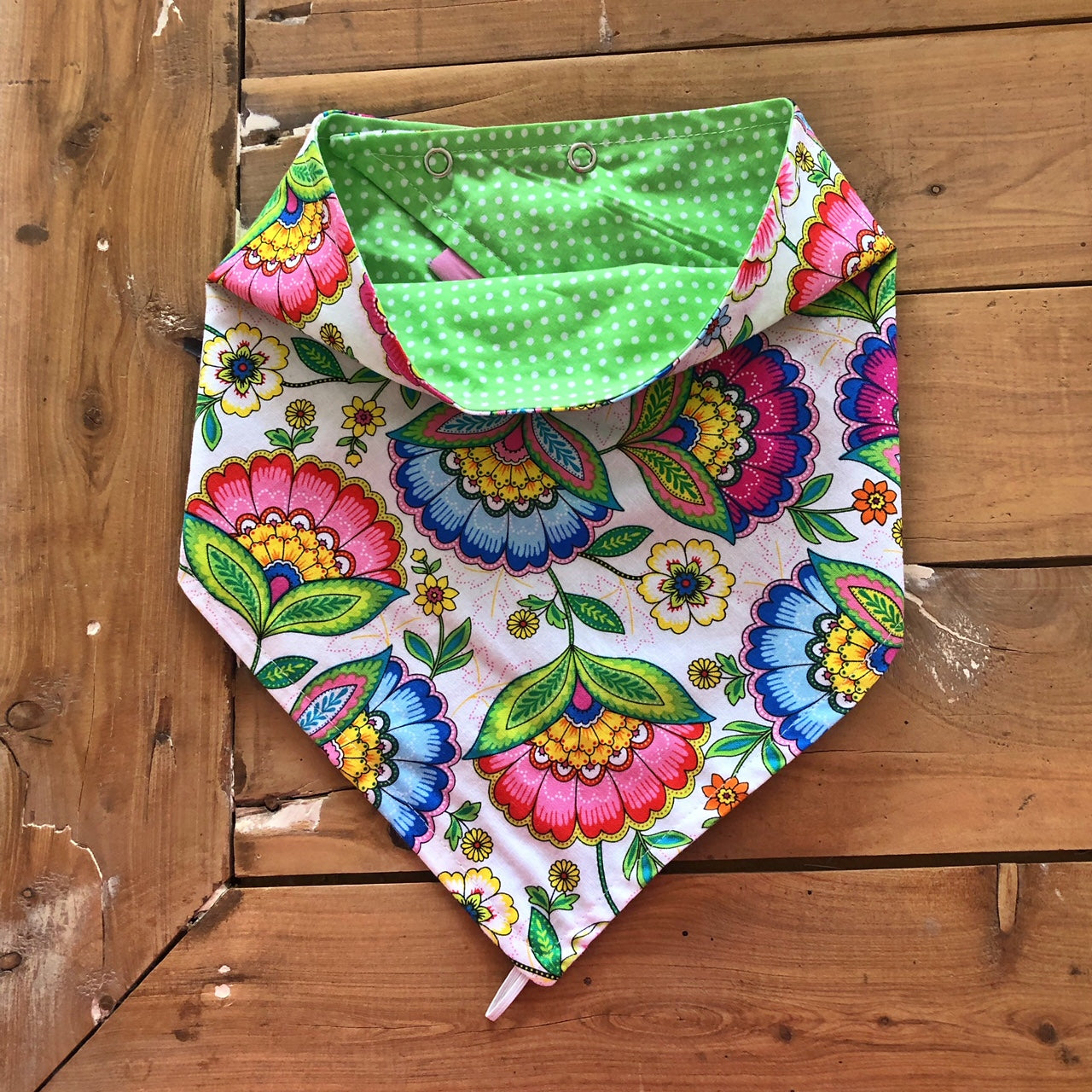 Neckerchief Moonflower