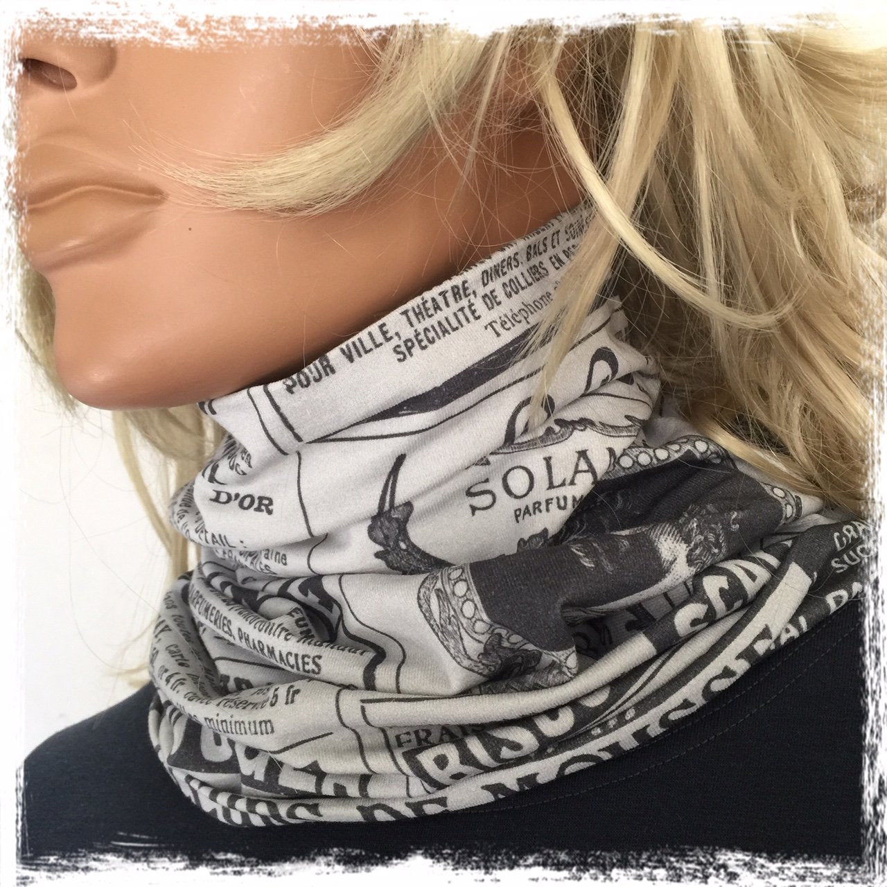 Newsprint Magic Skivvy Neck